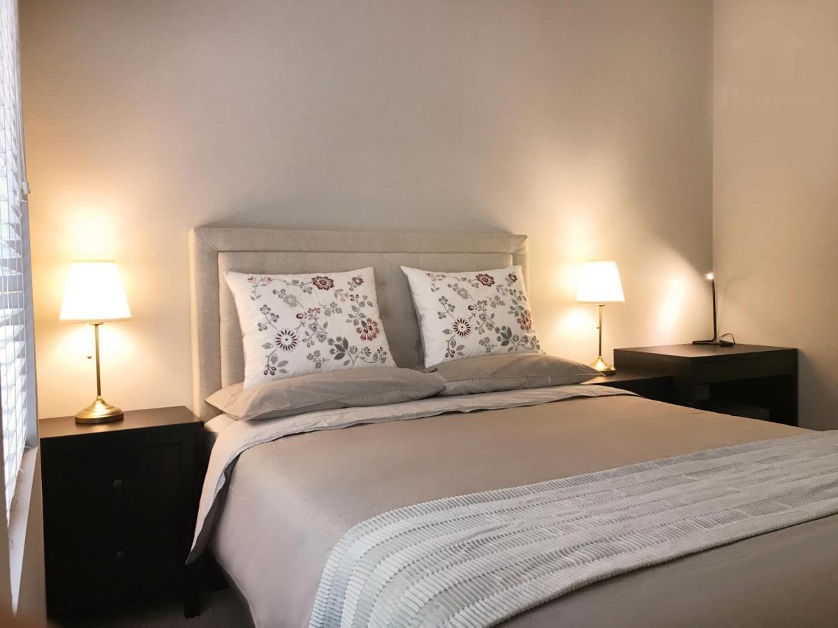 Perfect Apt Near Ucla W Parking Gym Pool Wifi In Westwood B3 Los Angeles Kültér fotó